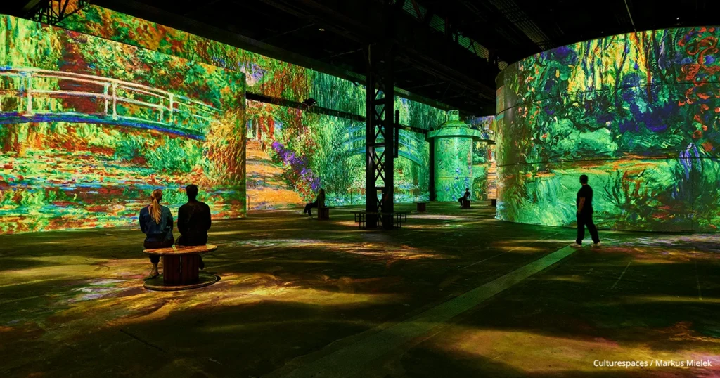 Phoenix des Lumières Claude Monet